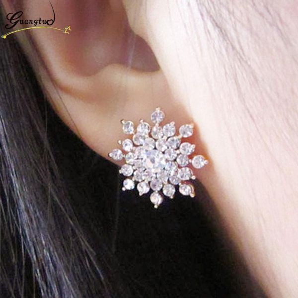 stud 2021 fashion sliver snowflake shape earrings for women wedding engagement jewelry piercing earing christmas gifts, Golden;silver
stud 2021 fashion sliver snowflake shape earrings for women wedding engagement jewelry piercing earing christmas gifts, Golden;silver