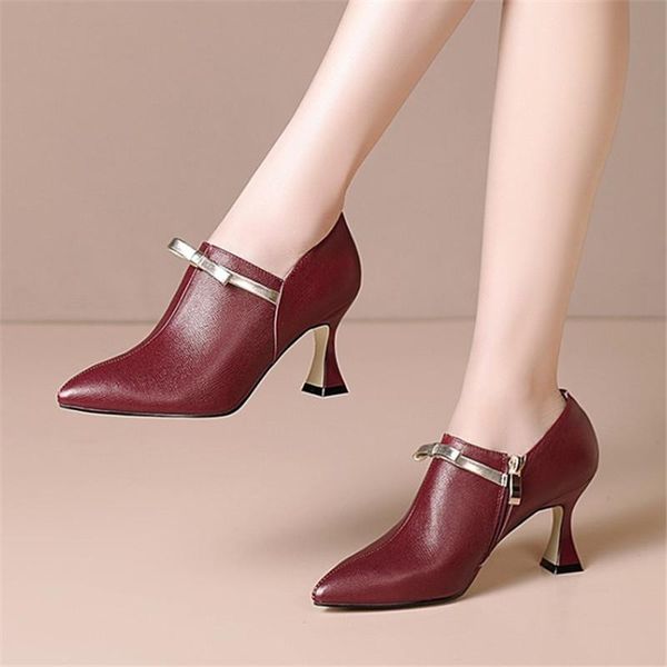 brand plus size 34-43 strange high heels shoes women real genuine leather bow tie dress party office lady pumps 2021, Black
brand plus size 34-43 strange high heels shoes women real genuine leather bow tie dress party office lady pumps 2021, Black