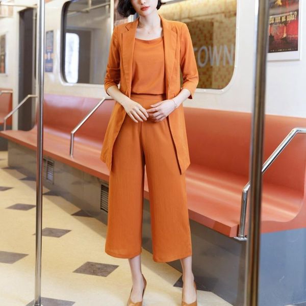 fashion small suit woman 2021 solid temperament ol leisure time stripe occupation half sleeve single buckle two-piece set women's two p, White
fashion small suit woman 2021 solid temperament ol leisure time stripe occupation half sleeve single buckle two-piece set women's two p, White