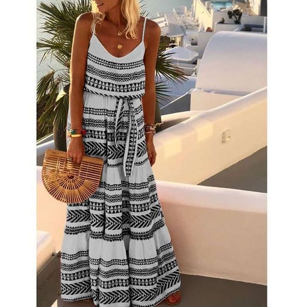 large casual women's dresses bohemian deep v-neck print suspender beach dress, Black;gray
large casual women's dresses bohemian deep v-neck print suspender beach dress, Black;gray
