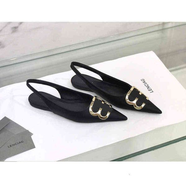women's shoes b family 2022 summer pointed low-heeled sandal's flat bottom frosted metal decorative button baotou thick heel women, Black
women's shoes b family 2022 summer pointed low-heeled sandal's flat bottom frosted metal decorative button baotou thick heel women, Black