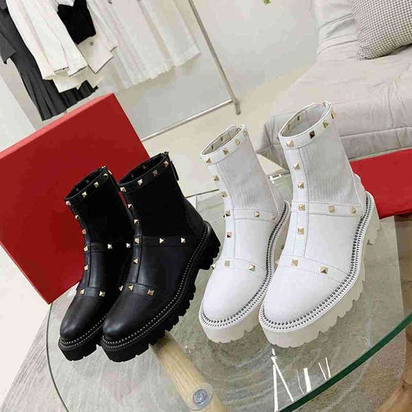 rivets woman designer fashion boots real leather back zipper winter ankle motorcycle booties black white size 35-41
rivets woman designer fashion boots real leather back zipper winter ankle motorcycle booties black white size 35-41