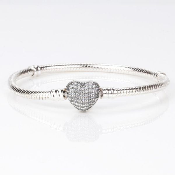 charm bracelets 925 sterling silver love clear cz heart buckle snack chain bracelet fit women bangle original jewelry pulseira, Golden;silver
charm bracelets 925 sterling silver love clear cz heart buckle snack chain bracelet fit women bangle original jewelry pulseira, Golden;silver