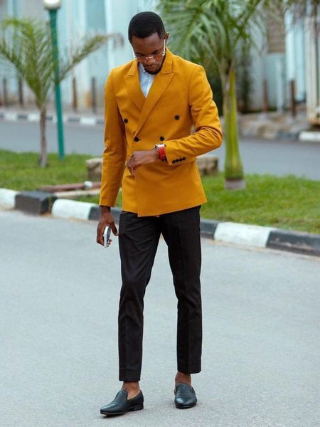 men's suits & blazers 2 pieces mens shawl lapel tuxedos for wedding groom wear yellow double breasted prom jackets with pants, White;black
men's suits & blazers 2 pieces mens shawl lapel tuxedos for wedding groom wear yellow double breasted prom jackets with pants, White;black