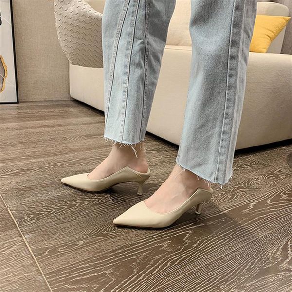 dress shoes women's 2021 shallow mouth stiletto mid-heel single comfortable black work low-heeled shoe
dress shoes women's 2021 shallow mouth stiletto mid-heel single comfortable black work low-heeled shoe