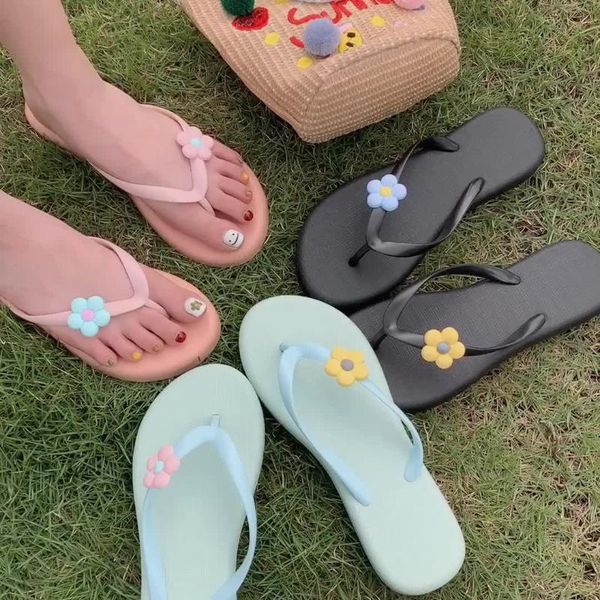 woman flip flop sandals 2021 black women's slippers summer beach shoes non-slip thong for women shower home
woman flip flop sandals 2021 black women's slippers summer beach shoes non-slip thong for women shower home