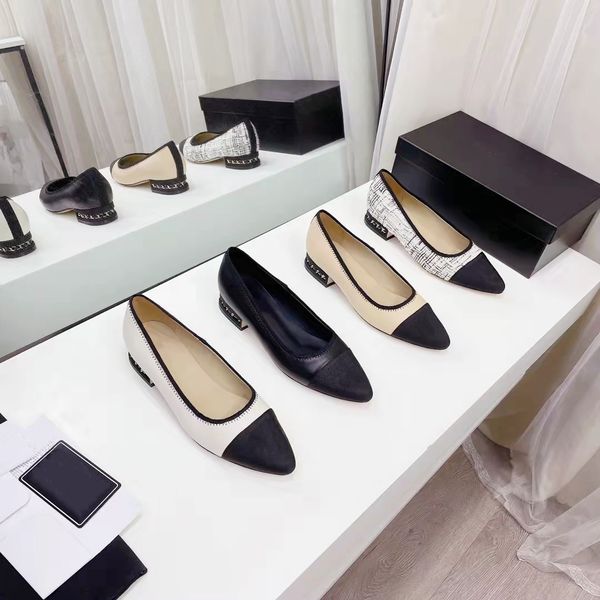 2021 luxury designer women casual shoes fashion mixed color pointed toes comfortable flat soled slip on sandals stylish office leisure ladie, Black
2021 luxury designer women casual shoes fashion mixed color pointed toes comfortable flat soled slip on sandals stylish office leisure ladie, Black