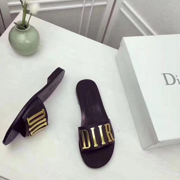 summer new style flat-bottomed slippers women summer wear 2021 european and american metal letters female sandals 34-42, Black
summer new style flat-bottomed slippers women summer wear 2021 european and american metal letters female sandals 34-42, Black