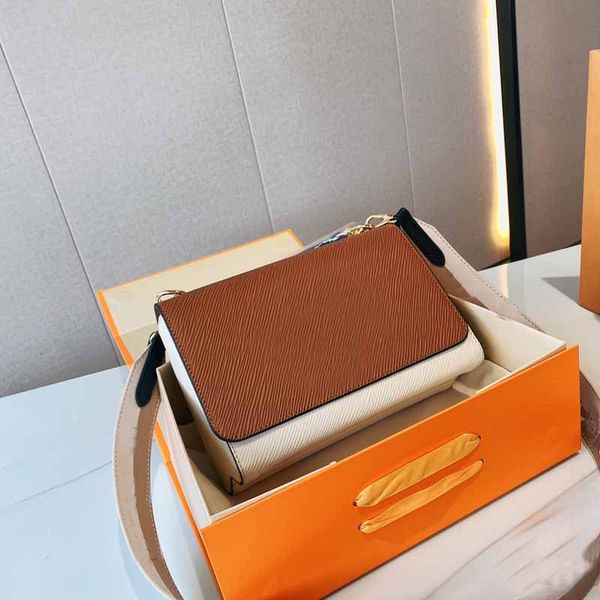 fashion women shoulder bags genuine leather chest pack lady tote handbags presbyopic purse messenger bag crossbody
fashion women shoulder bags genuine leather chest pack lady tote handbags presbyopic purse messenger bag crossbody