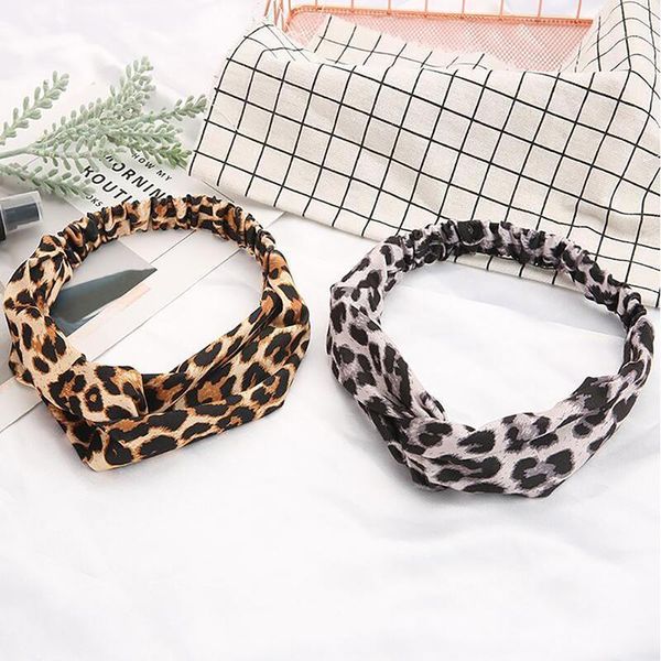fashion floral print knot women headband vintage hairband girls headwear leopard hair accessories1
fashion floral print knot women headband vintage hairband girls headwear leopard hair accessories1