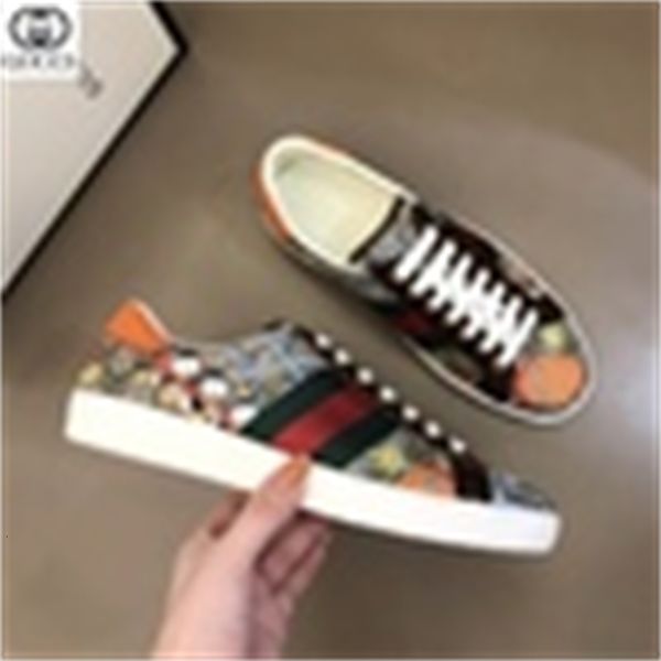 moccasins men sneakers loafers boots designer buckles lace-ups dress shoes luxury ltrk, Red;white
moccasins men sneakers loafers boots designer buckles lace-ups dress shoes luxury ltrk, Red;white