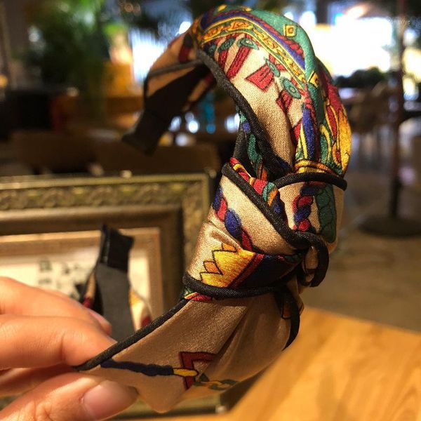 ethnic pattern hair accessories headdress women's fabric knitted cross-knotted headband band1
ethnic pattern hair accessories headdress women's fabric knitted cross-knotted headband band1