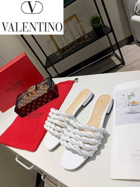 designer luxury brand women casual handmade walking tennis sandals shoes slippers mules slides thongs it9k, Black;white
designer luxury brand women casual handmade walking tennis sandals shoes slippers mules slides thongs it9k, Black;white
