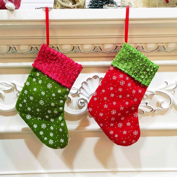 2022 decorative household goods gift bag snowflake christmas socks
2022 decorative household goods gift bag snowflake christmas socks