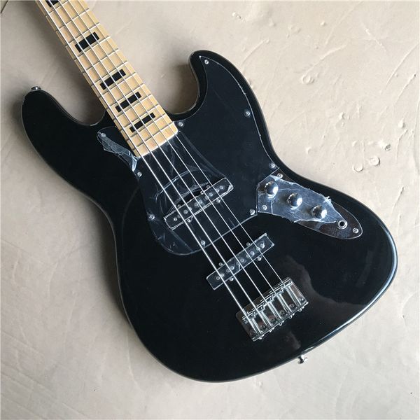 custom shop 5 strings black electric bass guitar, maple neck &fingerboard,black block inlays
custom shop 5 strings black electric bass guitar, maple neck &fingerboard,black block inlays