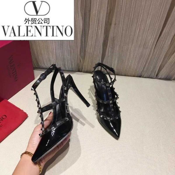pumps luxury women high heels sandals slippers mules slides men loafers designer ballerinas sneakers dress shoes nqpp, Black;white
pumps luxury women high heels sandals slippers mules slides men loafers designer ballerinas sneakers dress shoes nqpp, Black;white