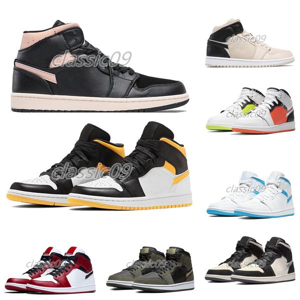 1s mid chicago 2020 men women basketball shoes se white black red mid alternate red yellow multi patent trainers sneakersnfmw5mde
1s mid chicago 2020 men women basketball shoes se white black red mid alternate red yellow multi patent trainers sneakersnfmw5mde