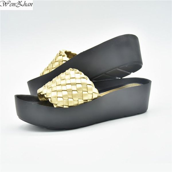 sandals latest wedges african women shoes casual for daily use fashion slip on party pumps 37-42 d14-9, Black
sandals latest wedges african women shoes casual for daily use fashion slip on party pumps 37-42 d14-9, Black