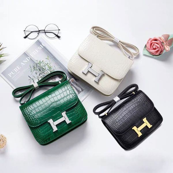 women 2020 new fasion family women's stewardess h buckle kangkang crocodile small square messenger bag
women 2020 new fasion family women's stewardess h buckle kangkang crocodile small square messenger bag