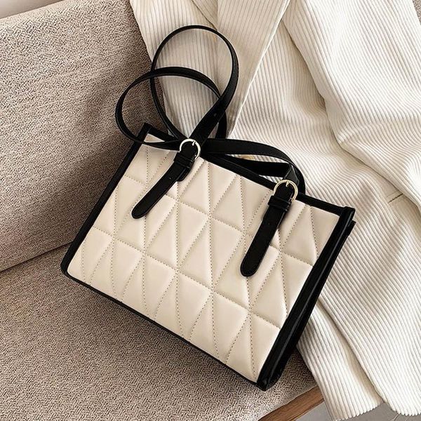 women shopper shoulder bags trendy totes for 2021 wave style handbag and purse quilted leather bag
women shopper shoulder bags trendy totes for 2021 wave style handbag and purse quilted leather bag