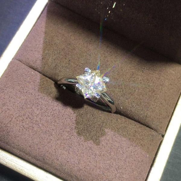 cluster rings princess square 1 d color yellow moissanite ring 925 silver brilliant cut diamond test past vvs1 wedding gemstone, Golden;silver
cluster rings princess square 1 d color yellow moissanite ring 925 silver brilliant cut diamond test past vvs1 wedding gemstone, Golden;silver