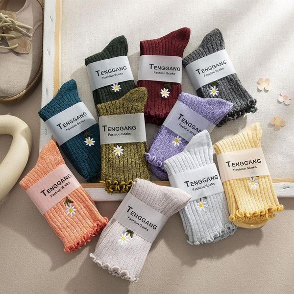 socks & hosiery spring and autumn japanese kawaii harajuku women cotton korean daisy embroidery cute womens eur35-40, Black;white
socks & hosiery spring and autumn japanese kawaii harajuku women cotton korean daisy embroidery cute womens eur35-40, Black;white