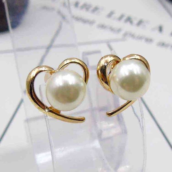 charms ear stud clip rings korean peach heart love pearl simple smooth versatile temperament, Golden
charms ear stud clip rings korean peach heart love pearl simple smooth versatile temperament, Golden