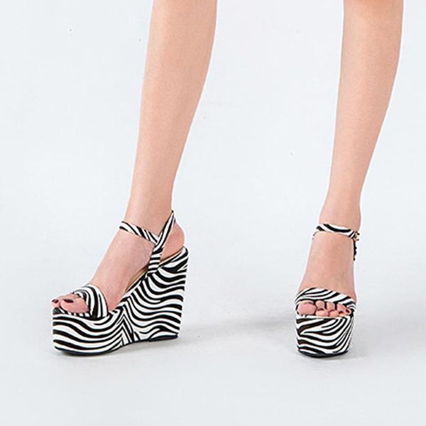 zebra grain creepers open toe colors block platform shoes women metal buckle ultra high heels muffins gladiator sandalias sandals, Black
zebra grain creepers open toe colors block platform shoes women metal buckle ultra high heels muffins gladiator sandalias sandals, Black