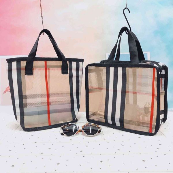 handbag korean lattice hollow mesh cylinder cosmetic bag breathable quartet portable mommy bath fitness, Black;red
handbag korean lattice hollow mesh cylinder cosmetic bag breathable quartet portable mommy bath fitness, Black;red