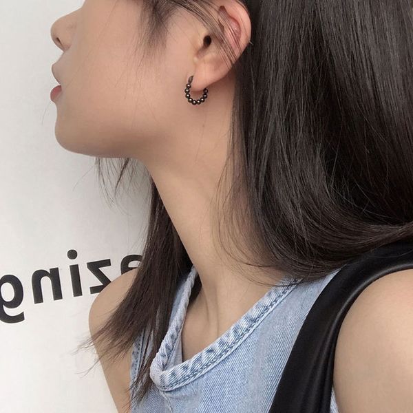 designer earring small retro 925 silver ear buckle black silvery golden simple temperament fashion for gifts, Golden;silver
designer earring small retro 925 silver ear buckle black silvery golden simple temperament fashion for gifts, Golden;silver