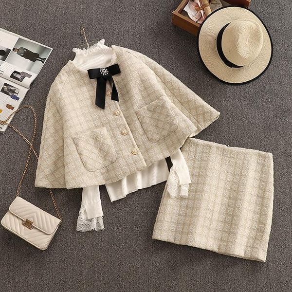 the suit is tall tweed and bow decorated cloak coat + skirt two-piece 1125 women's tracksuits, Gray
the suit is tall tweed and bow decorated cloak coat + skirt two-piece 1125 women's tracksuits, Gray