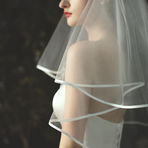 bridal veils elegant elbow length wedding veil 2-layer tulle ribbon edge headdress with comb for travel studio po prop v703, Black
bridal veils elegant elbow length wedding veil 2-layer tulle ribbon edge headdress with comb for travel studio po prop v703, Black