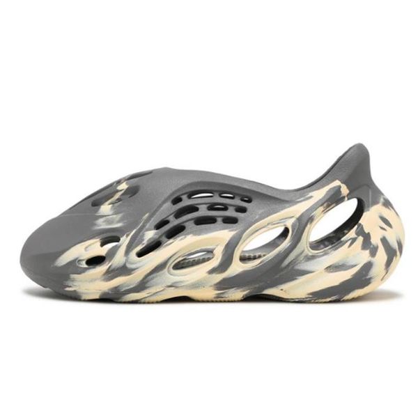 big size 37-48 foam runner slippers mxt moon gray all red sand triple white men women flat beach sandals ysj, Black
big size 37-48 foam runner slippers mxt moon gray all red sand triple white men women flat beach sandals ysj, Black