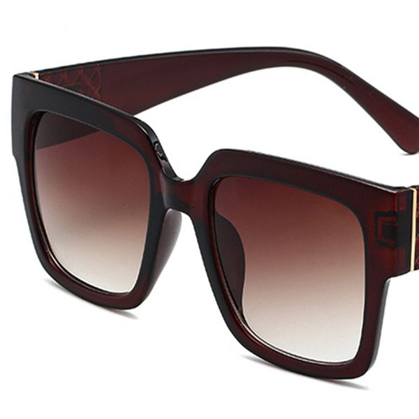 classic square oversize frame sunglasses for women summer luxury designer beach men sunnies 9399, White;black
classic square oversize frame sunglasses for women summer luxury designer beach men sunnies 9399, White;black