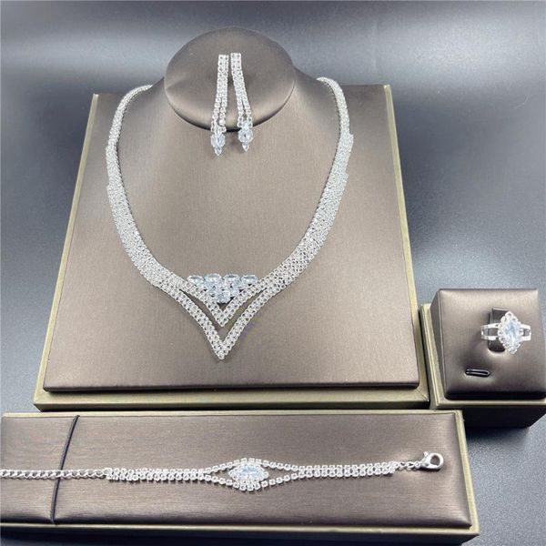 earrings & necklace women's high-end rhinestone set geometric crystal wedding banquet party bridal jewelry accessories, Silver
earrings & necklace women's high-end rhinestone set geometric crystal wedding banquet party bridal jewelry accessories, Silver