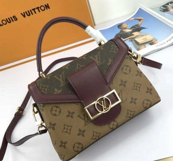 cross brand designer luxury m53663 portable messenger real fashion style 2020 spring body handbags iconic handles shoulder bags totes ba
cross brand designer luxury m53663 portable messenger real fashion style 2020 spring body handbags iconic handles shoulder bags totes ba