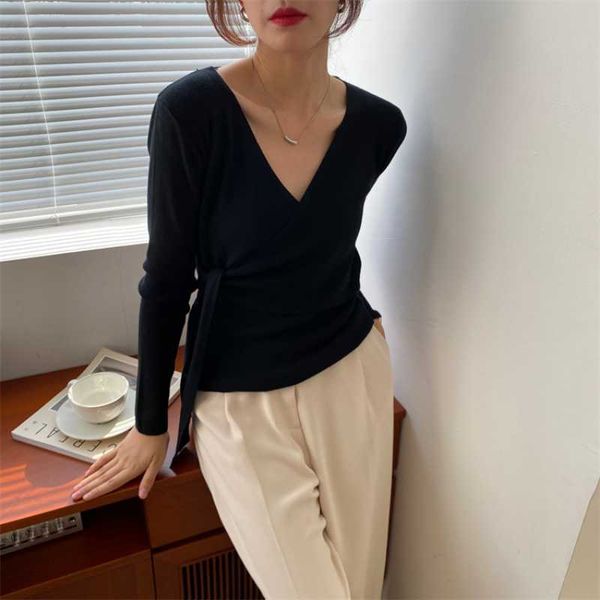 women's sweaters 2021 autumn knitted jumper korean version of irregular lacing french lazy wind senior sense temperament bottoming slim, White;black
women's sweaters 2021 autumn knitted jumper korean version of irregular lacing french lazy wind senior sense temperament bottoming slim, White;black