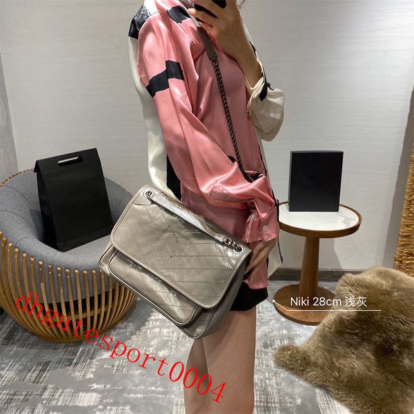 wholesale fashion handbags women luxurys designers bags retro distressed fashionable leather tote crossbody bag chain totes large-capacity
wholesale fashion handbags women luxurys designers bags retro distressed fashionable leather tote crossbody bag chain totes large-capacity