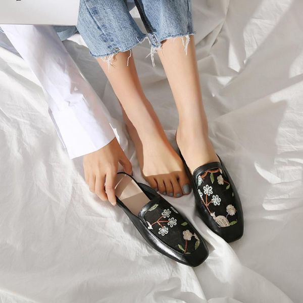 women's shoes slippers cowhide sandals and embroidered net fashion summer 34-42, Black
women's shoes slippers cowhide sandals and embroidered net fashion summer 34-42, Black