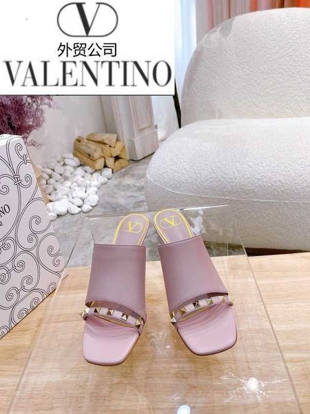 designer luxury women high heels sandals slippers mules slides pumps loafers men ballerinas sneakers dress shoes zqas, Black;white
designer luxury women high heels sandals slippers mules slides pumps loafers men ballerinas sneakers dress shoes zqas, Black;white
