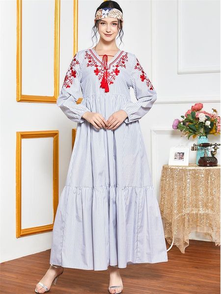 turkey muslim striped maxi dress women floral embroidery ethnic v ne long sleeve arabic islamic clothes abaya gown autumn 2021, Red
turkey muslim striped maxi dress women floral embroidery ethnic v ne long sleeve arabic islamic clothes abaya gown autumn 2021, Red
