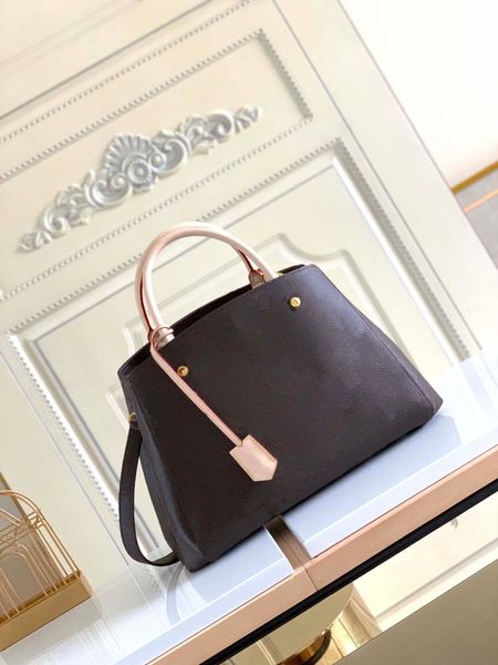 sell classics women genuine leather totes hands ladies vintage shopping shoulder bags beach with dustbag
sell classics women genuine leather totes hands ladies vintage shopping shoulder bags beach with dustbag