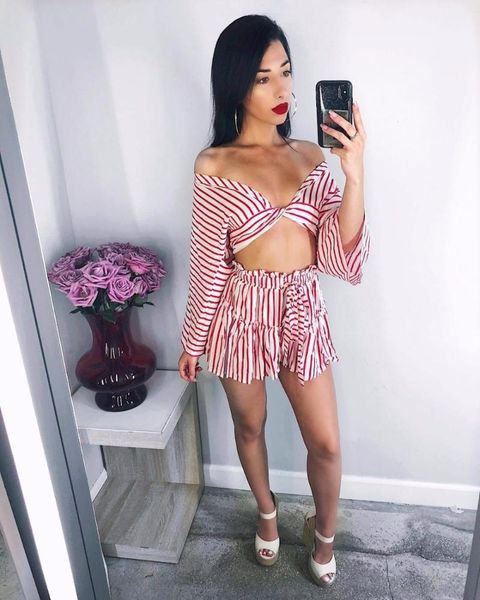 contrast color vertival striped summer 2 piece set women flare sleeve v neck bow crop and waist elastic beach short ls6090 women's trac, Gray
contrast color vertival striped summer 2 piece set women flare sleeve v neck bow crop and waist elastic beach short ls6090 women's trac, Gray