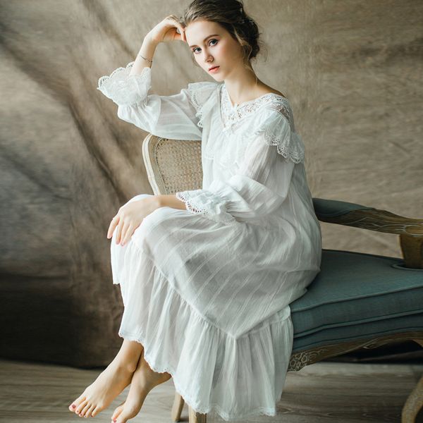 womens lolita dress princess sleepshirts vintage lace nightgowns.victorian luxurious nightdress ladies ruffles sleep loungewear, Black;red
womens lolita dress princess sleepshirts vintage lace nightgowns.victorian luxurious nightdress ladies ruffles sleep loungewear, Black;red
