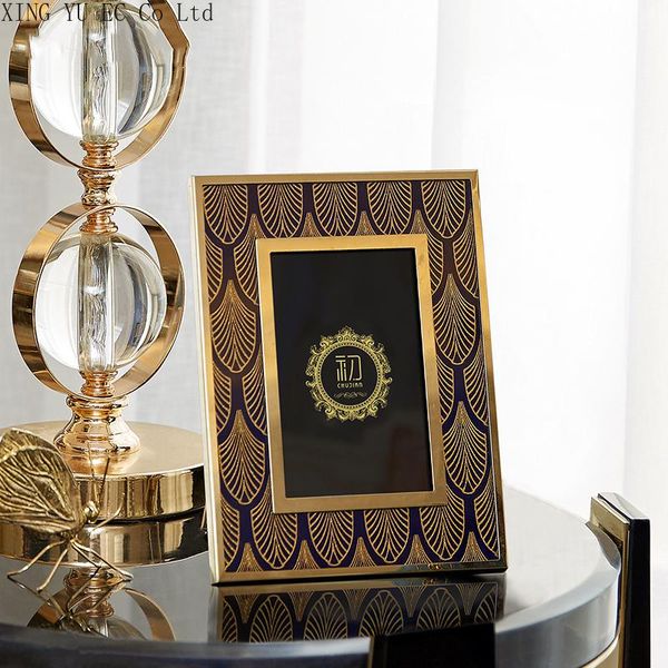 frames rectangular 6-inch pattern po frame metal creative crafts european room decorative ornaments home decoration accessories set
frames rectangular 6-inch pattern po frame metal creative crafts european room decorative ornaments home decoration accessories set
