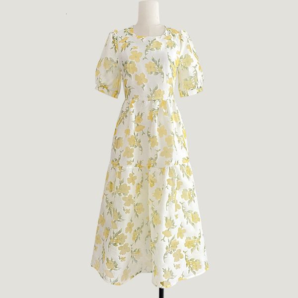 casual dresses summer streetwear vintage yellow floral printed party women sleeve female cute sweet a-line boho holiday long ptmo, Black;gray
casual dresses summer streetwear vintage yellow floral printed party women sleeve female cute sweet a-line boho holiday long ptmo, Black;gray
