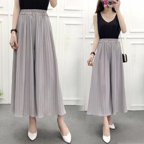 women's pants & capris women wide leg pant solid color female high waist pleated thin chiffon plus size casual ladies culottes trousers, Black;white
women's pants & capris women wide leg pant solid color female high waist pleated thin chiffon plus size casual ladies culottes trousers, Black;white