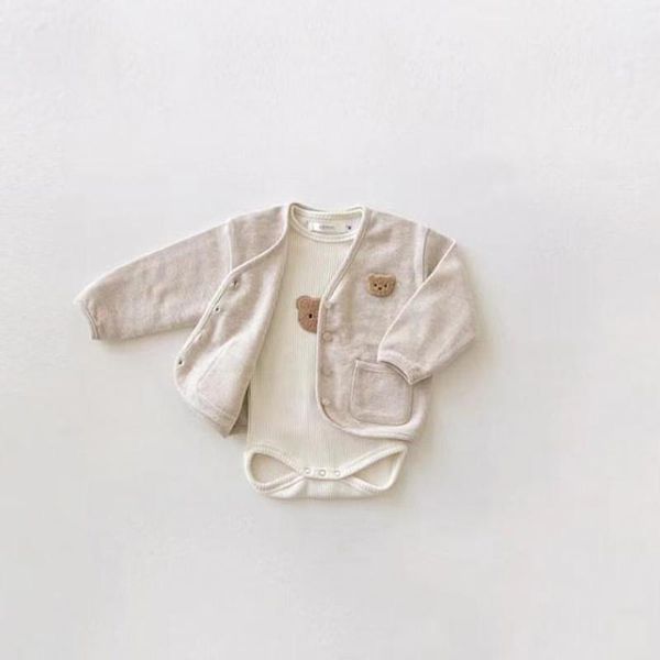 jackets 2021 born carton bear print cardigan infant boys girls casual long sleeve ribbed bodysuit autumn baby kids cotton clothes, Blue;gray
jackets 2021 born carton bear print cardigan infant boys girls casual long sleeve ribbed bodysuit autumn baby kids cotton clothes, Blue;gray
