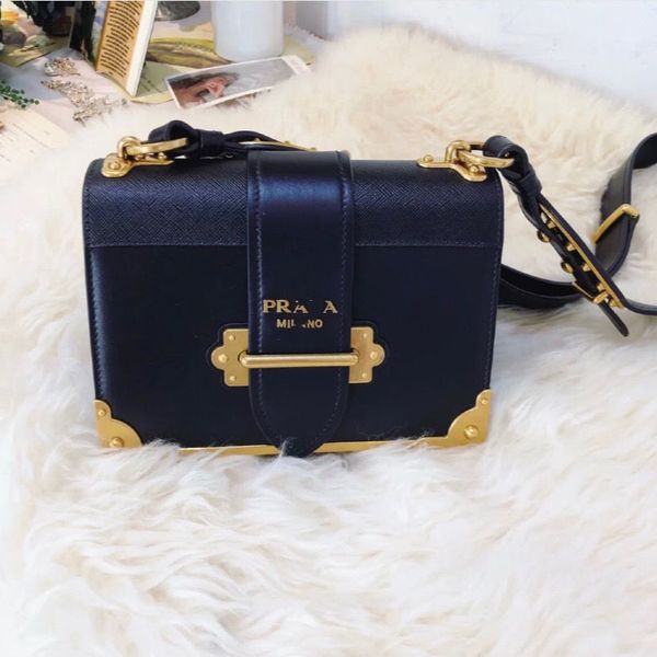 high version 2021 bag women's single shoulder messenger handbag fashion leisure retro cross pattern versatile net red ysj
high version 2021 bag women's single shoulder messenger handbag fashion leisure retro cross pattern versatile net red ysj