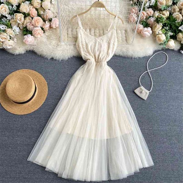 women fashion sweet v-neck open back mesh stitching slim holiday a-line dress elegant sleeveless clothes vestidos r438 210527, Black;gray
women fashion sweet v-neck open back mesh stitching slim holiday a-line dress elegant sleeveless clothes vestidos r438 210527, Black;gray